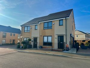Dunstanburgh Close, Milton Keynes