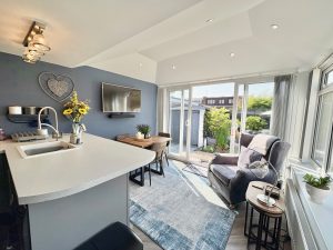 Milford Avenue, Milton Keynes