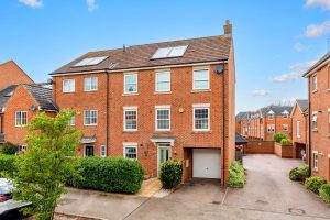 Greensand View, Milton Keynes
