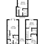 Three-storey house floor plan with measurements.