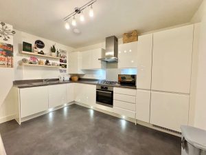 Galapagos Grove, Milton Keynes