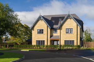 Hayfield Gardens, Toddington