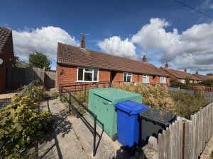 Westfield Avenue, Deanshanger, MK19