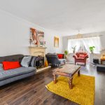 Cosy living room with modern furnishings.