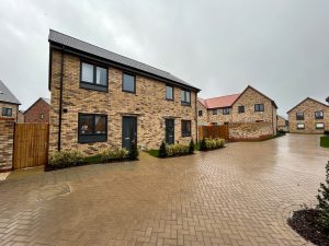 Altay Gardens, Whitehouse, MK8