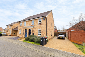 Aquila Gardens, Fairfields, MK11