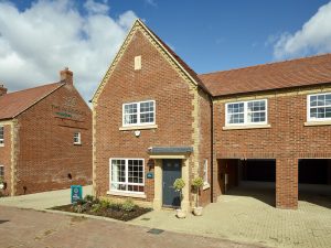 Coleman Close, Bow Brickhill, MK17