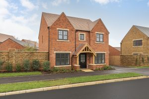 Russell Road, Toddington, LU5