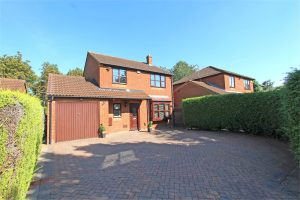 Broxbourne Close, Giffard Park, MK14