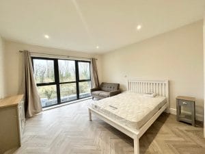 Woodley Headland, Peartree Bridge, MK6