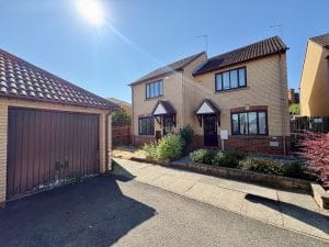Hoathly Mews, Kents Hill, MK7