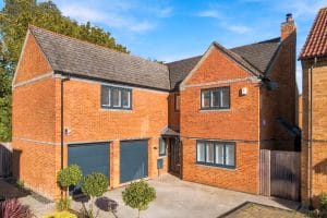 Gainsborough Close, Grange Farm, MK8