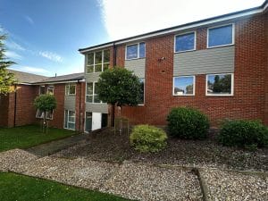 Moreton Road, Station Gardens, MK18