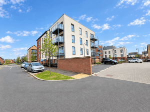 Pascal Mews, Oakgrove, MK10