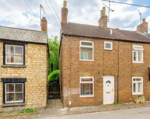 High Street, Deanshanger, MK19